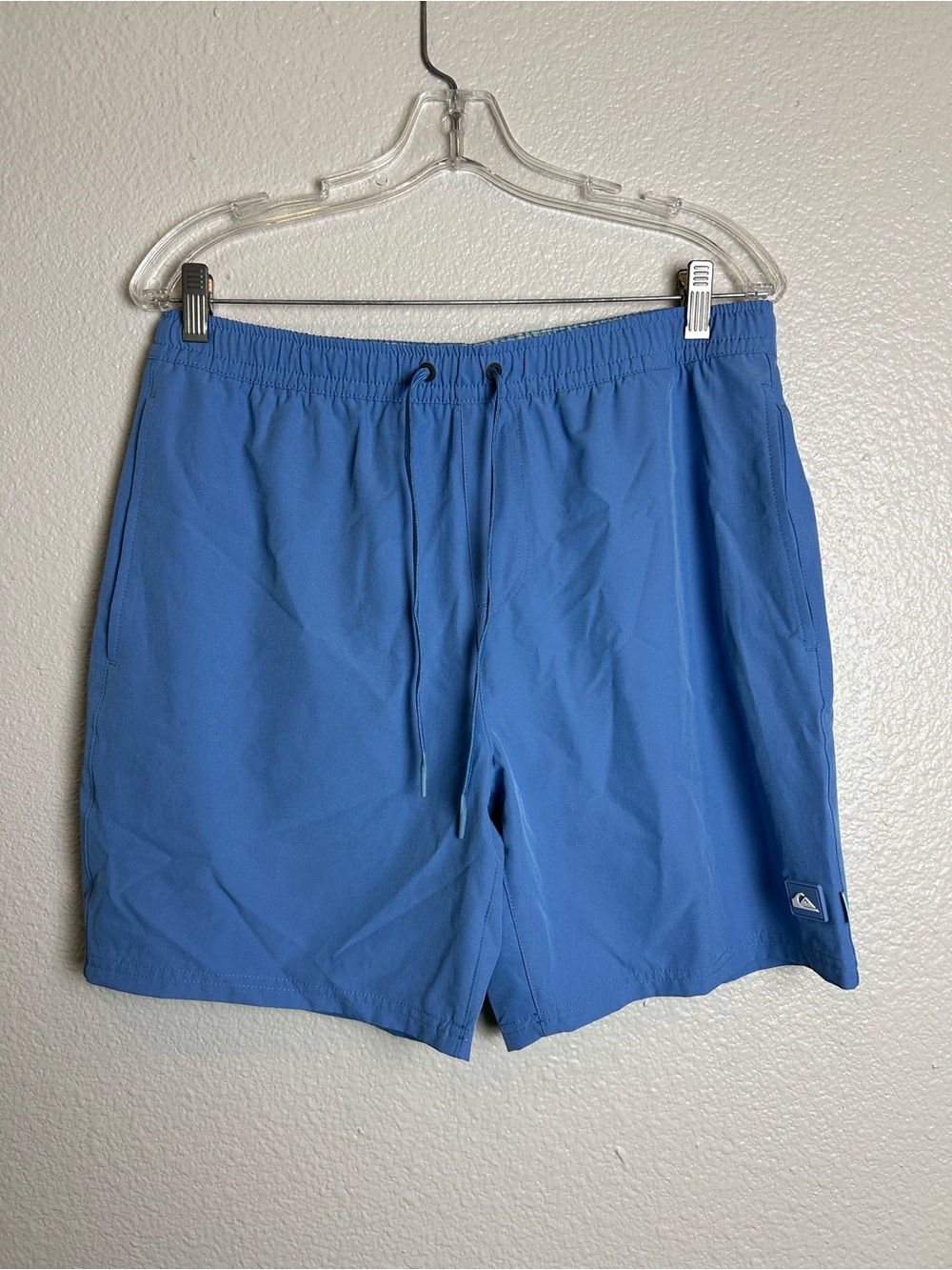 Quicksilver waterman Collection Men’s UPF 50 Stretch swim Volley short Size M